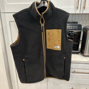 The North Face Vest Jacket mens size XL